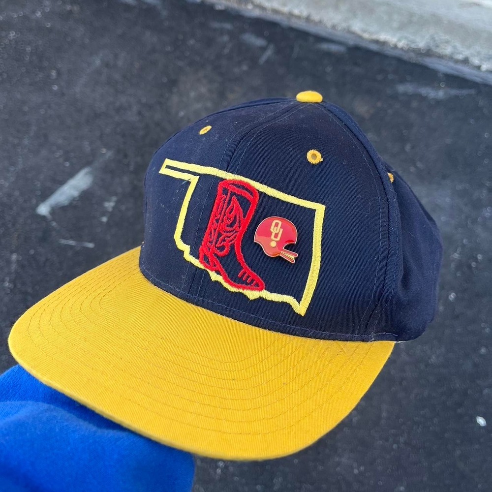 1990s Oklahoma State Sooners SnapBack hat